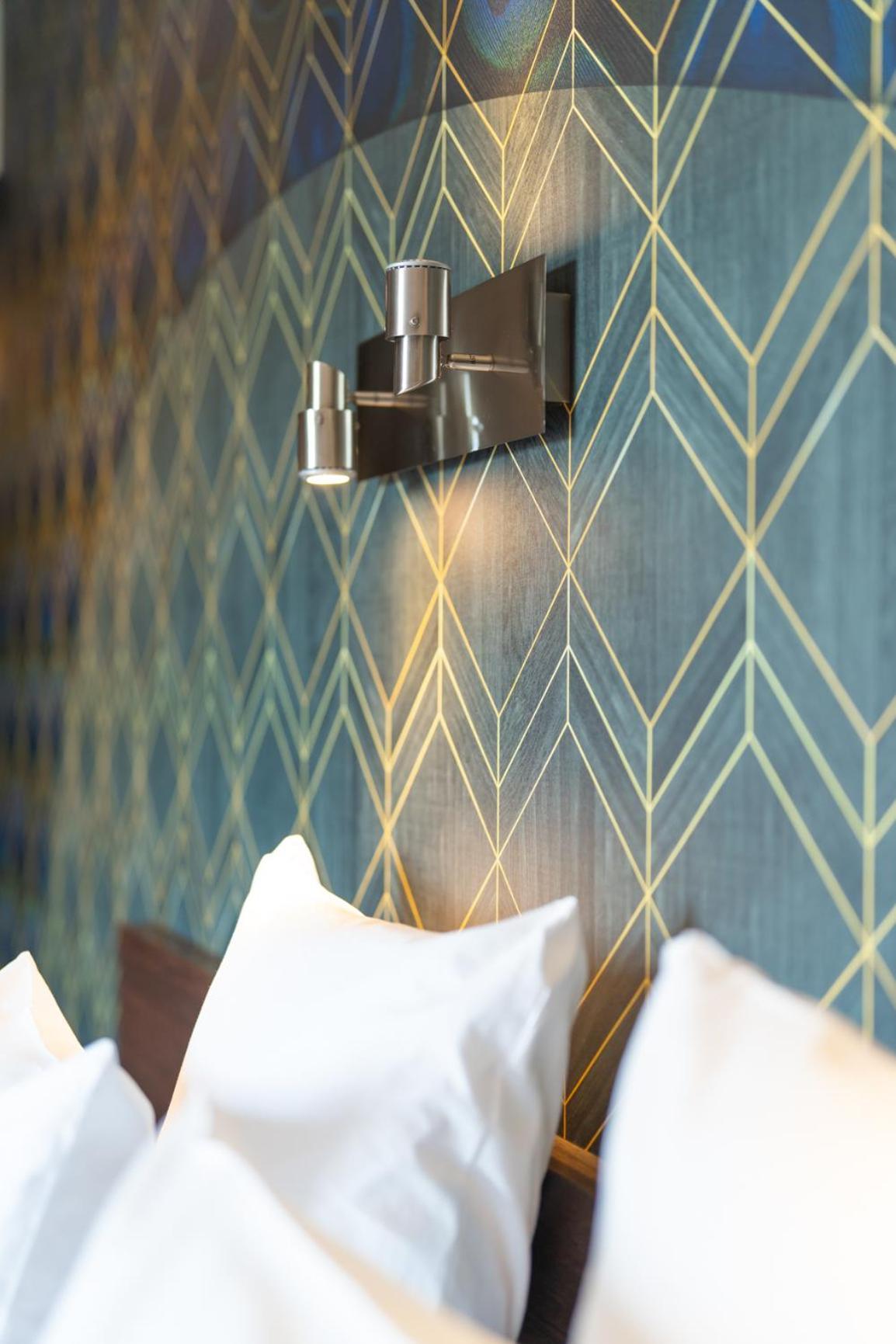 Hampshire Hotel - Delft Centre Екстер'єр фото