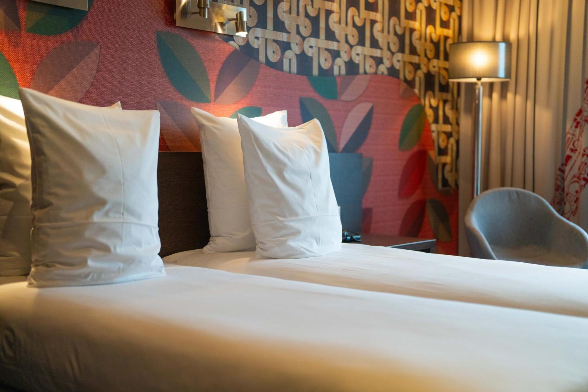 Hampshire Hotel - Delft Centre Екстер'єр фото