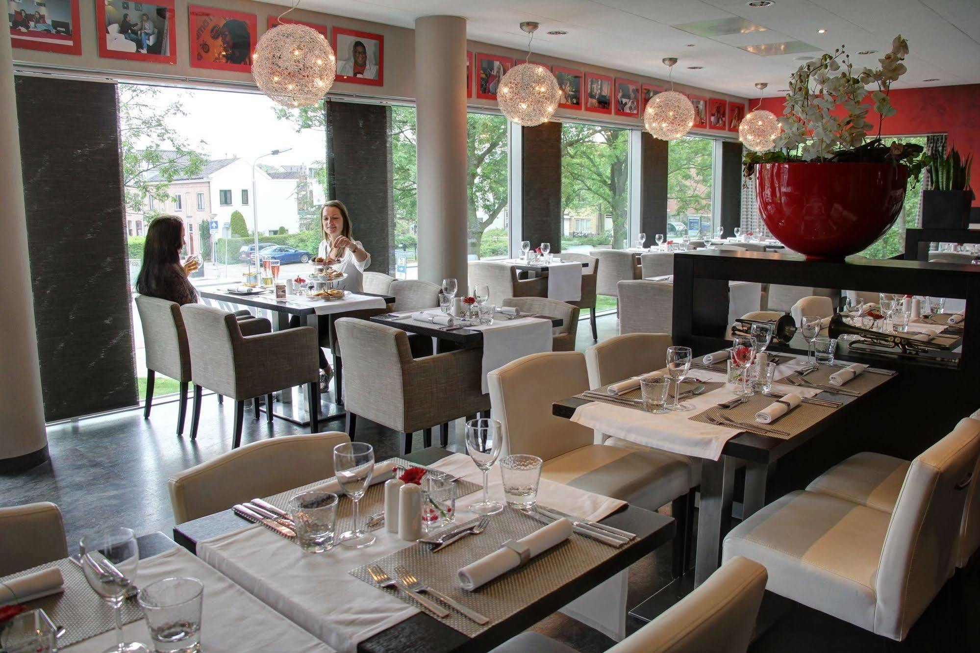 Hampshire Hotel - Delft Centre Екстер'єр фото